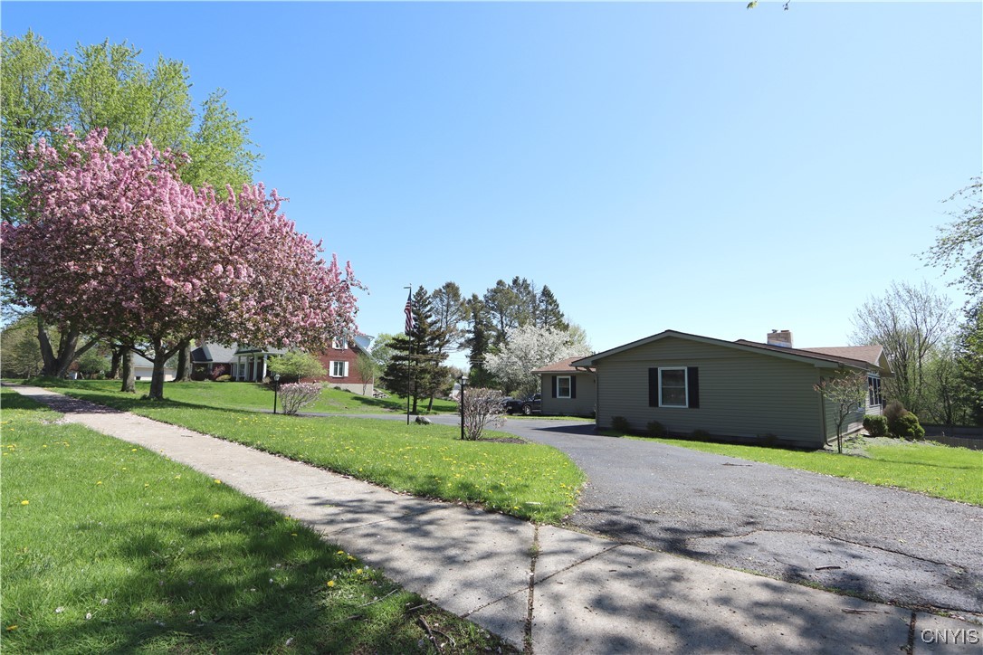 photo 2 : 1215 Ives Street, Watertown City NY 13601