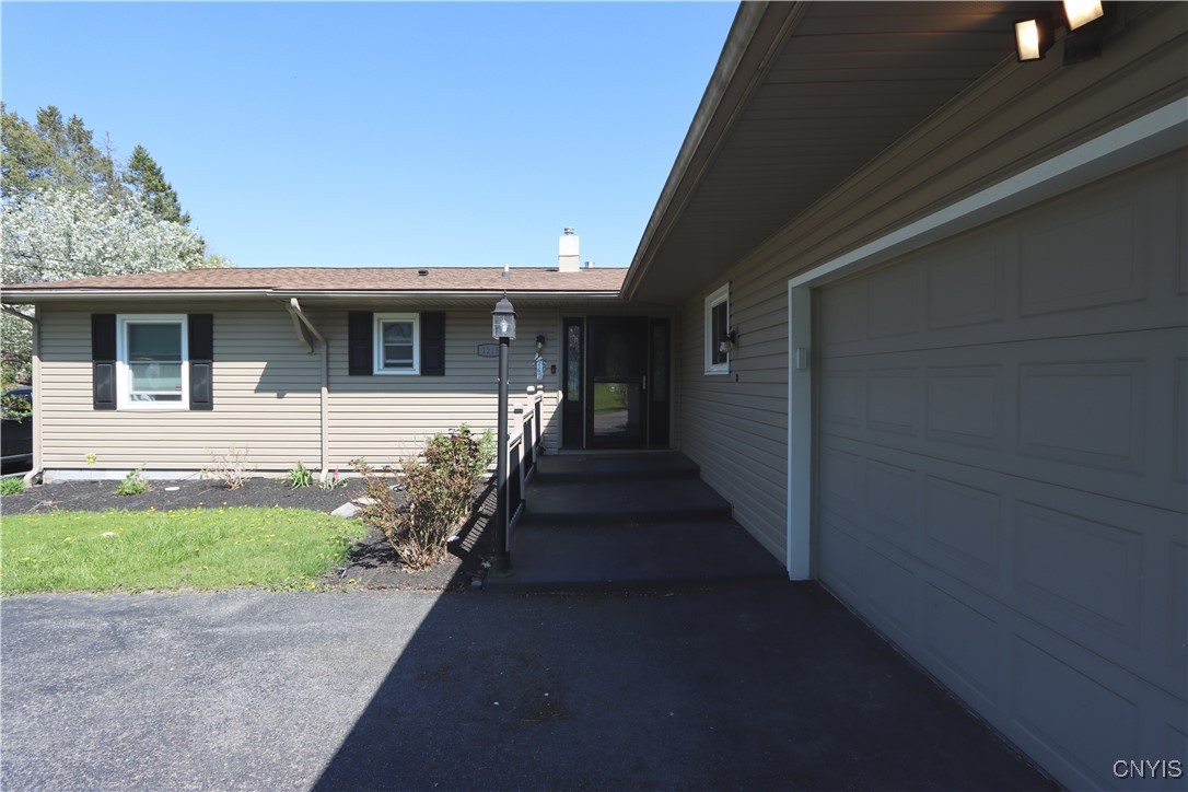 photo 4 : 1215 Ives Street, Watertown City NY 13601
