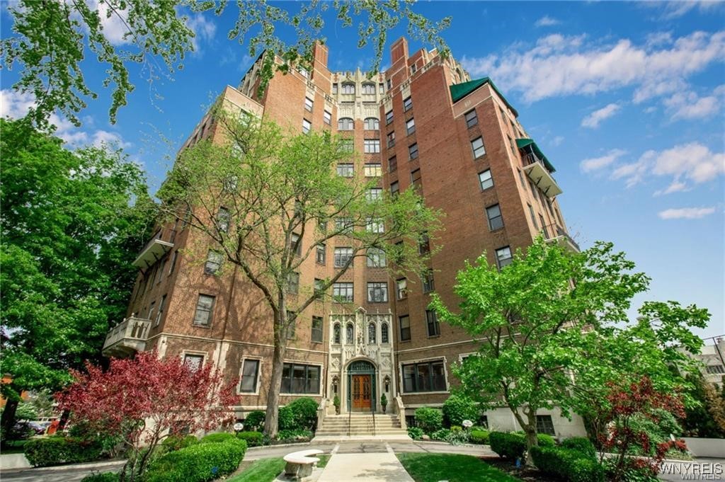 photo undefined: 800 West Ferry Street 9D, Buffalo NY 14222