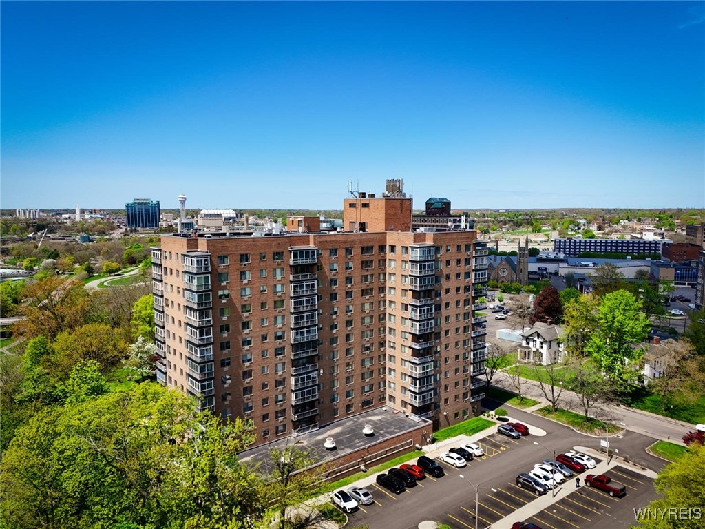 photo 3 : 151 Buffalo Avenue 302, Niagara Falls NY 14303