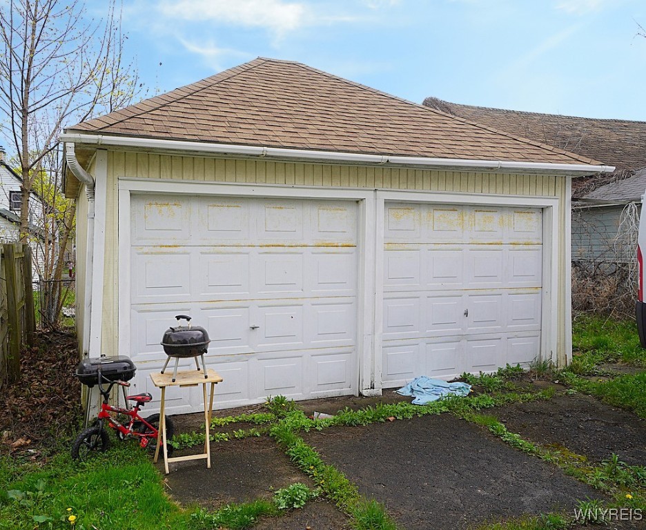 photo 4: 54 Pine Ridge Road, Cheektowaga NY 14211