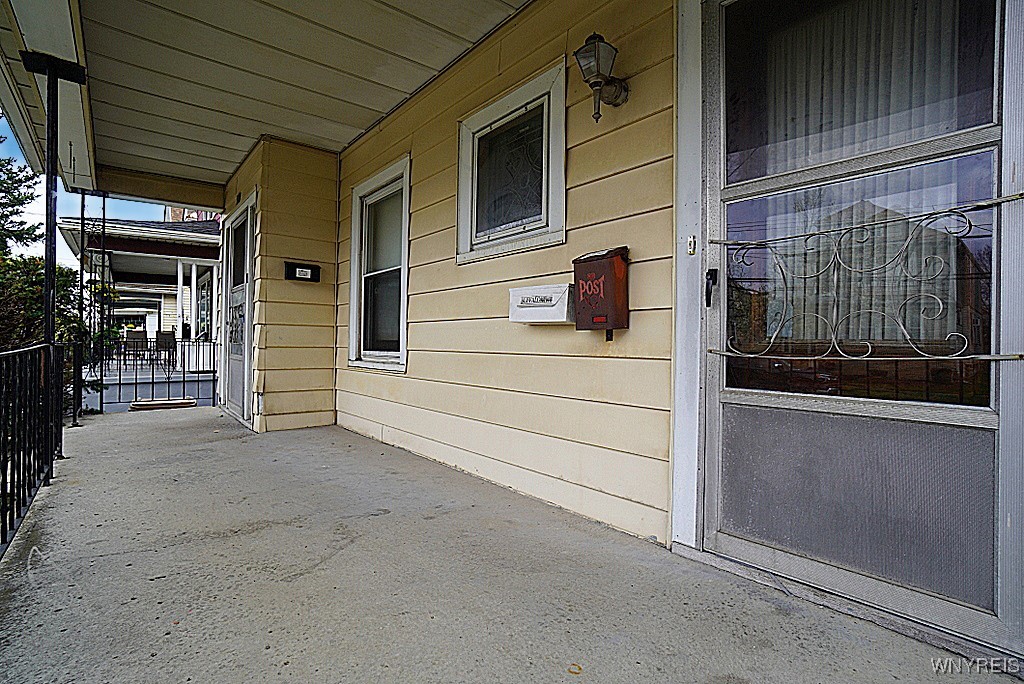 photo 2 : 54 Pine Ridge Road, Cheektowaga NY 14211