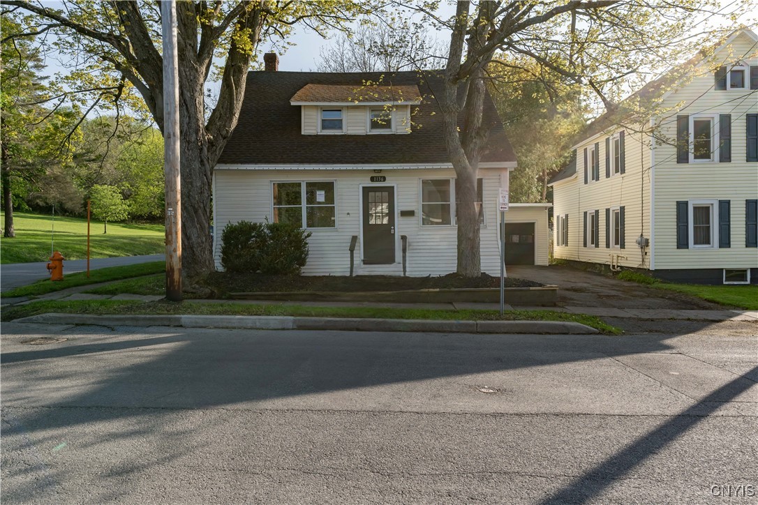 photo IQpmFlCc: 1136 Franklin Street, Watertown City NY 13601