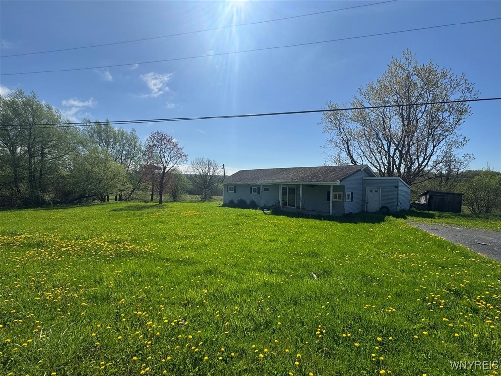 photo fUwB0Ngk0cr: 21702 County Route 16, Pamelia NY 13601