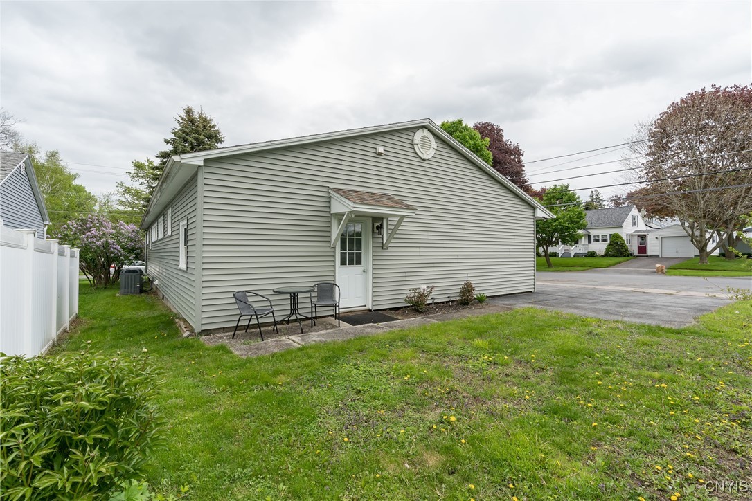 photo fViIeKTH8vK: 1304 Sherman Street, Watertown City NY 13601