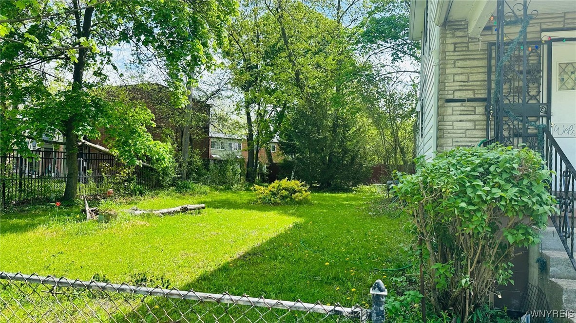 photo undefined: 2817 10th Street, Niagara Falls NY 14305