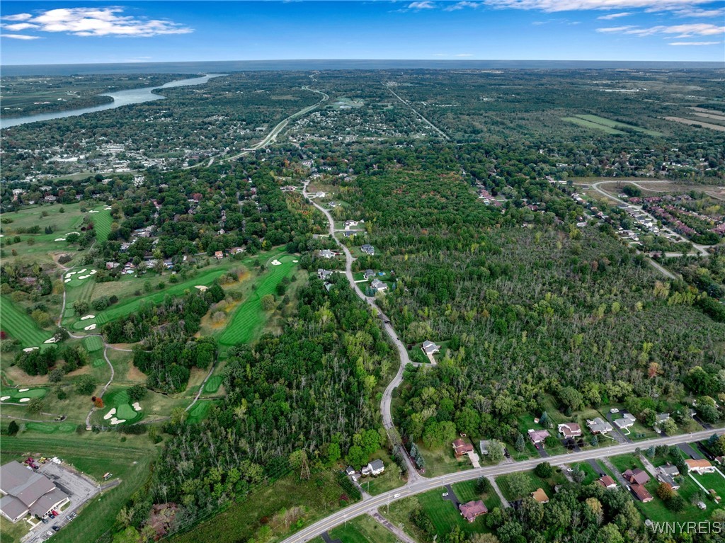 photo 3 : 5120 Country Club, Lewiston NY 14092