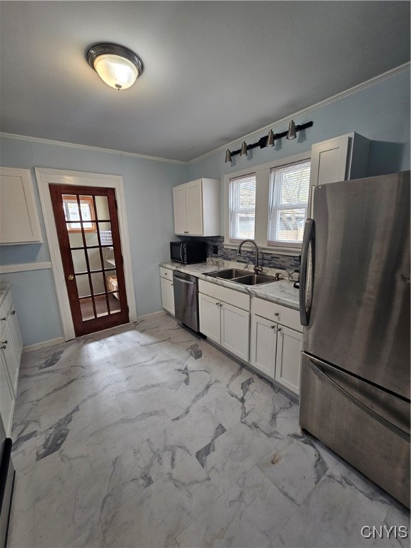photo 2 : 216 Saint Mary Street, Watertown City NY 13601
