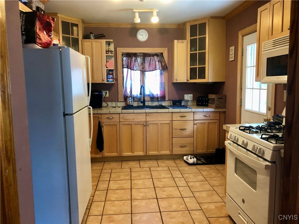 photo 1 : 136 Charles Street, Watertown City NY 13601
