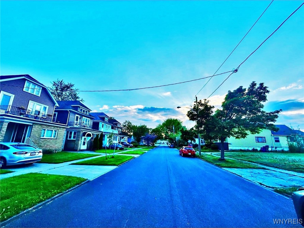 photo 3 : 46 Bogardus Street, Buffalo NY 14206