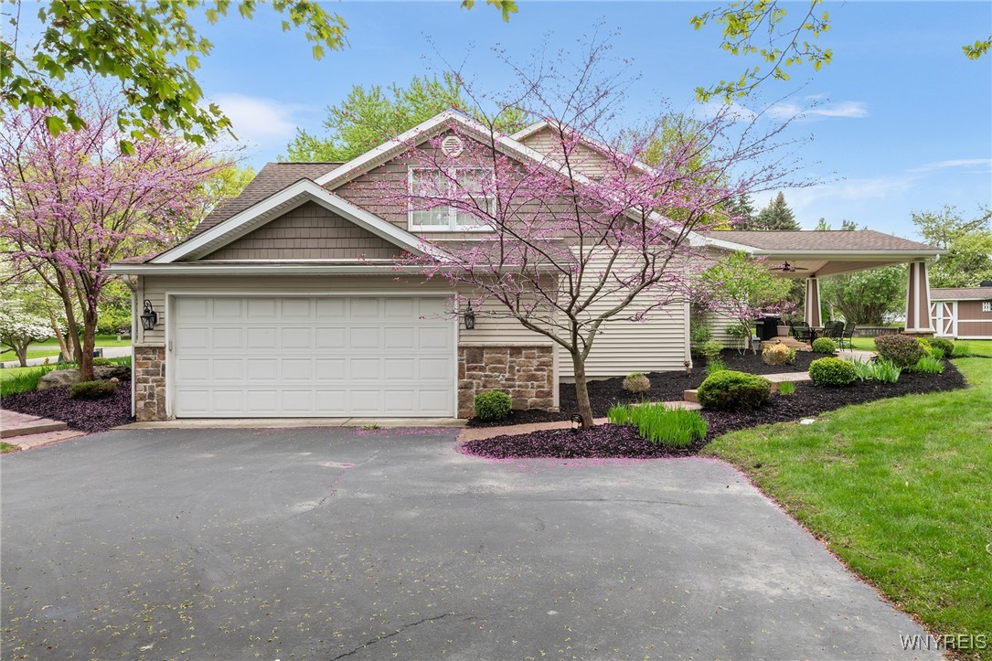 photo 3 : 80 Rolling Hills Drive, West Seneca NY 14224