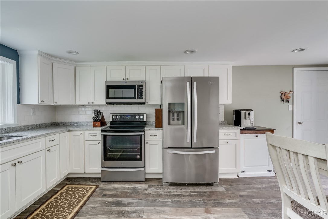 photo 3 : 316 Bugbee Drive, Watertown City NY 13601