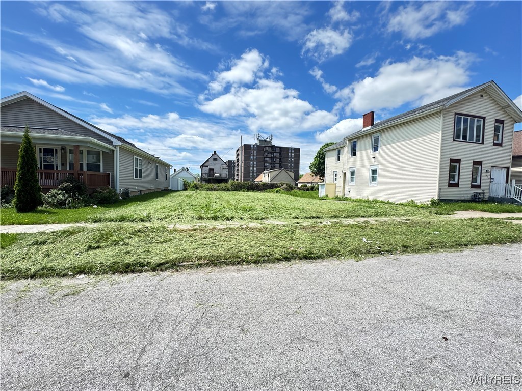 photo 2 : 318 Trenton Avenue, Buffalo NY 14201