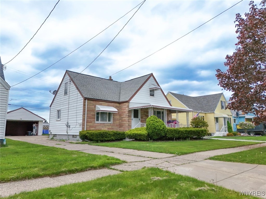 photo Ws4zw5WtqfXQ7awBU: 228 North Meadowbrook Parkway, Cheektowaga NY 14206