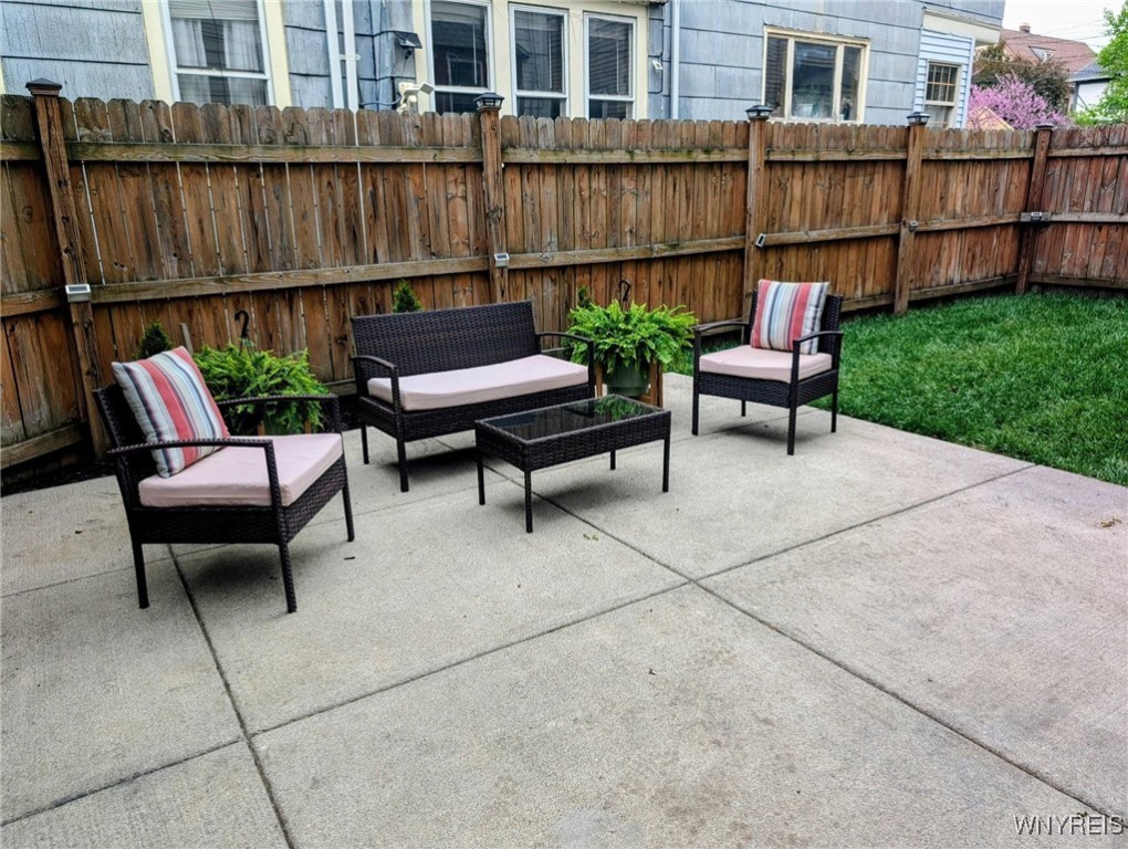 photo 2 : 536 Potomac Avenue, Buffalo NY 14222