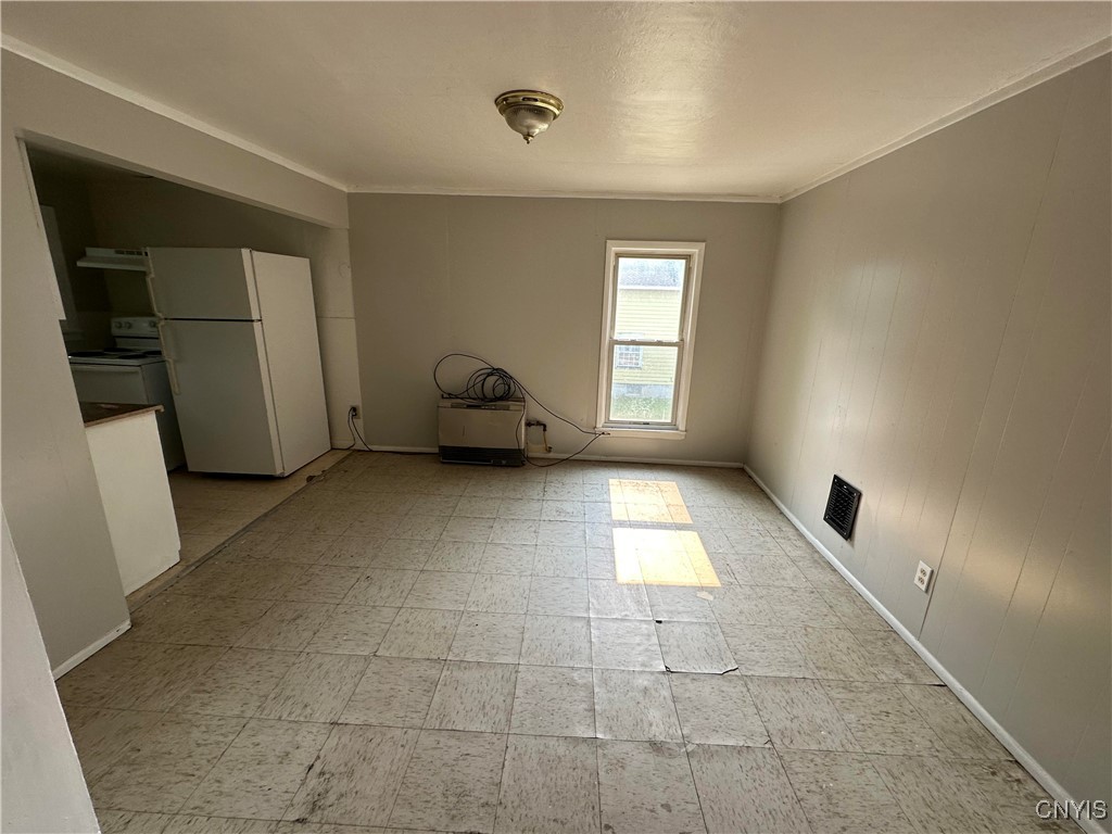 photo 4 : 113 East Lynde Street 3, Watertown City NY 13601