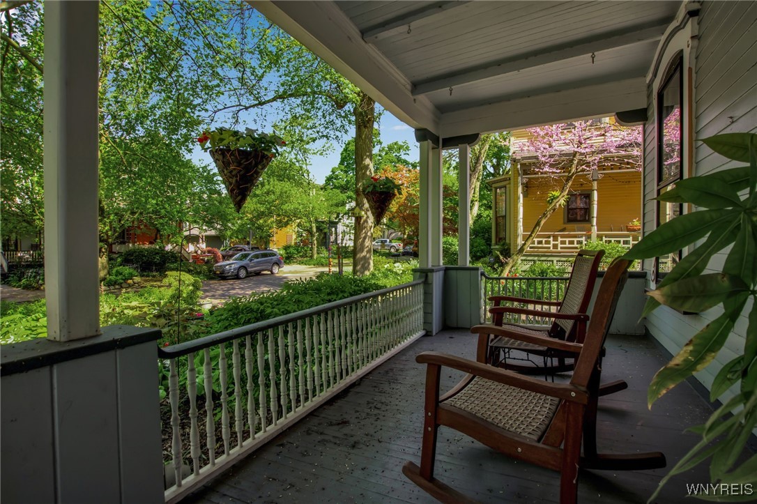 photo 1 : 41 Irving Place, Buffalo NY 14201