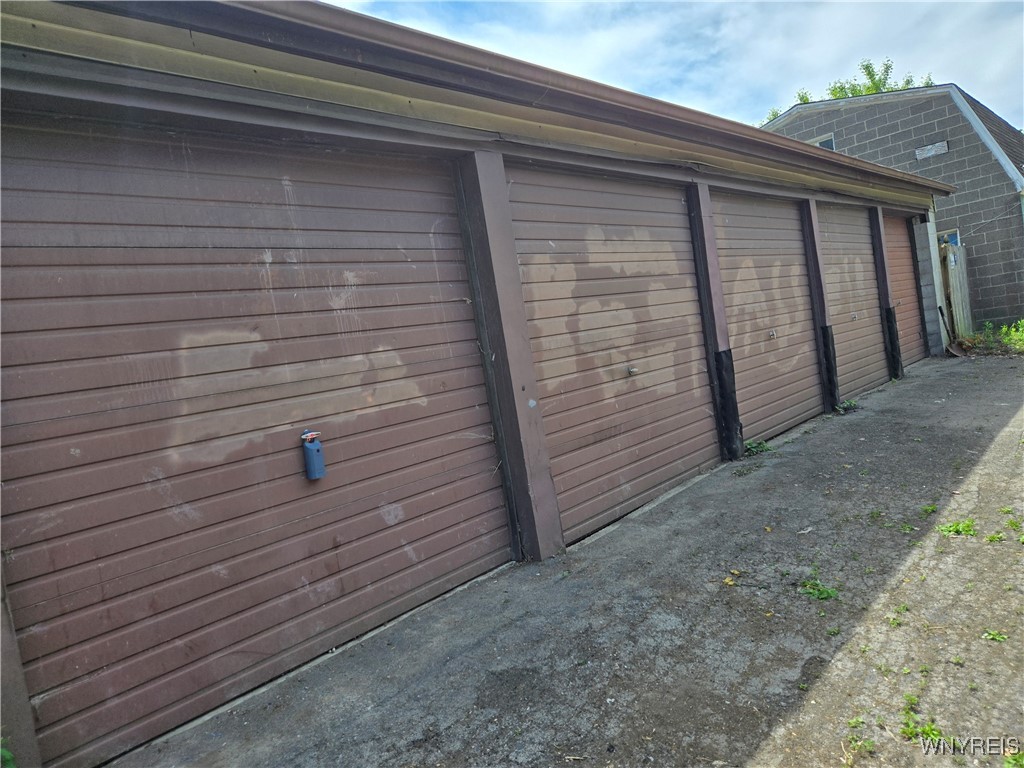photo 4 : 1748 Ashland Avenue, Niagara Falls NY 14301