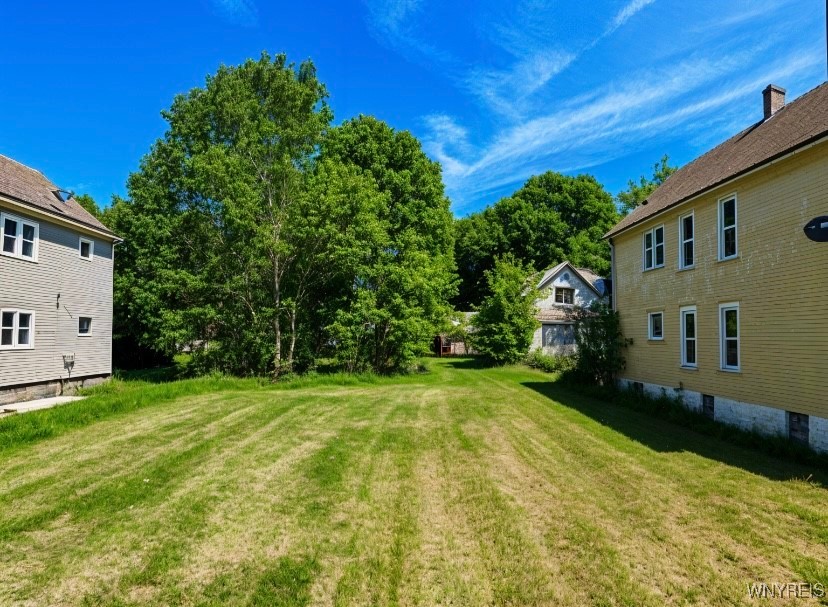 photo 0: 50 Girard Place, Buffalo NY 14211