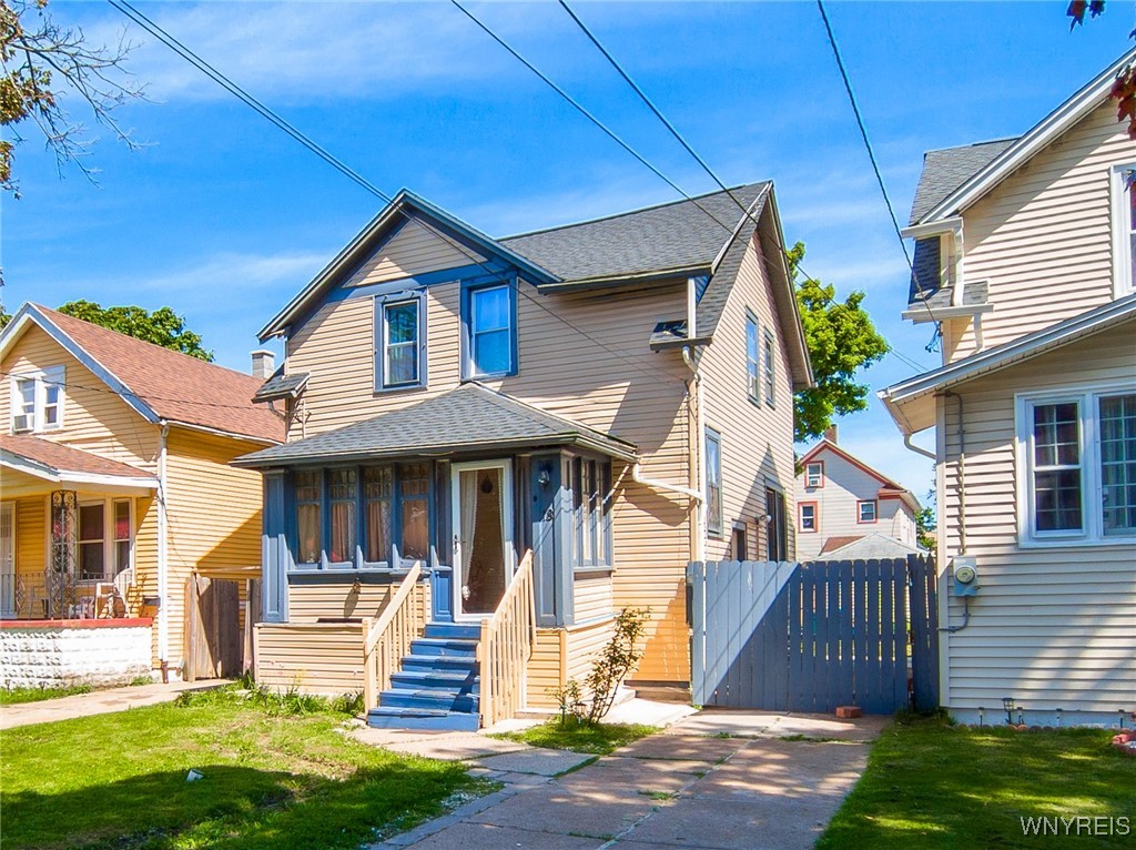 photo 1 : 18 Rounds Avenue, Buffalo NY 14215