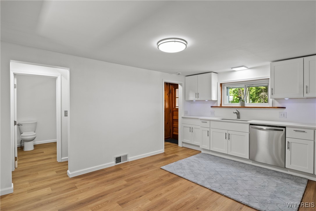 photo 4 : 5302 William Street, Lancaster NY 14086
