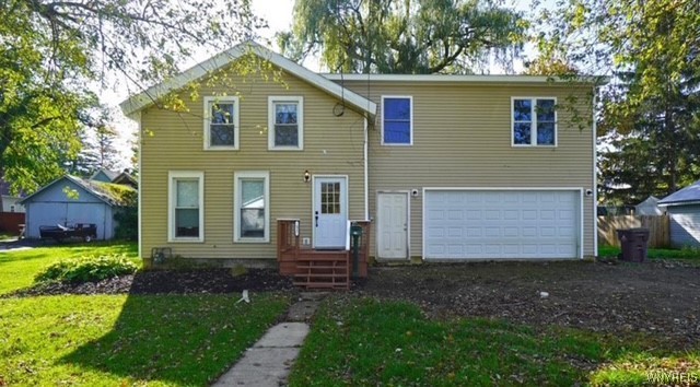 photo 6JPvSOyCC2oM4oAkNNav8NdJV6-Vu73jdKs: 21 Maple Street, Evans NY 14006