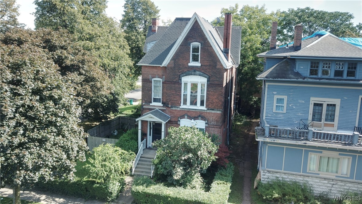 photo ihAG8D8TkRAji0Xvkk: 54 Normal Street 2, Buffalo NY 14201