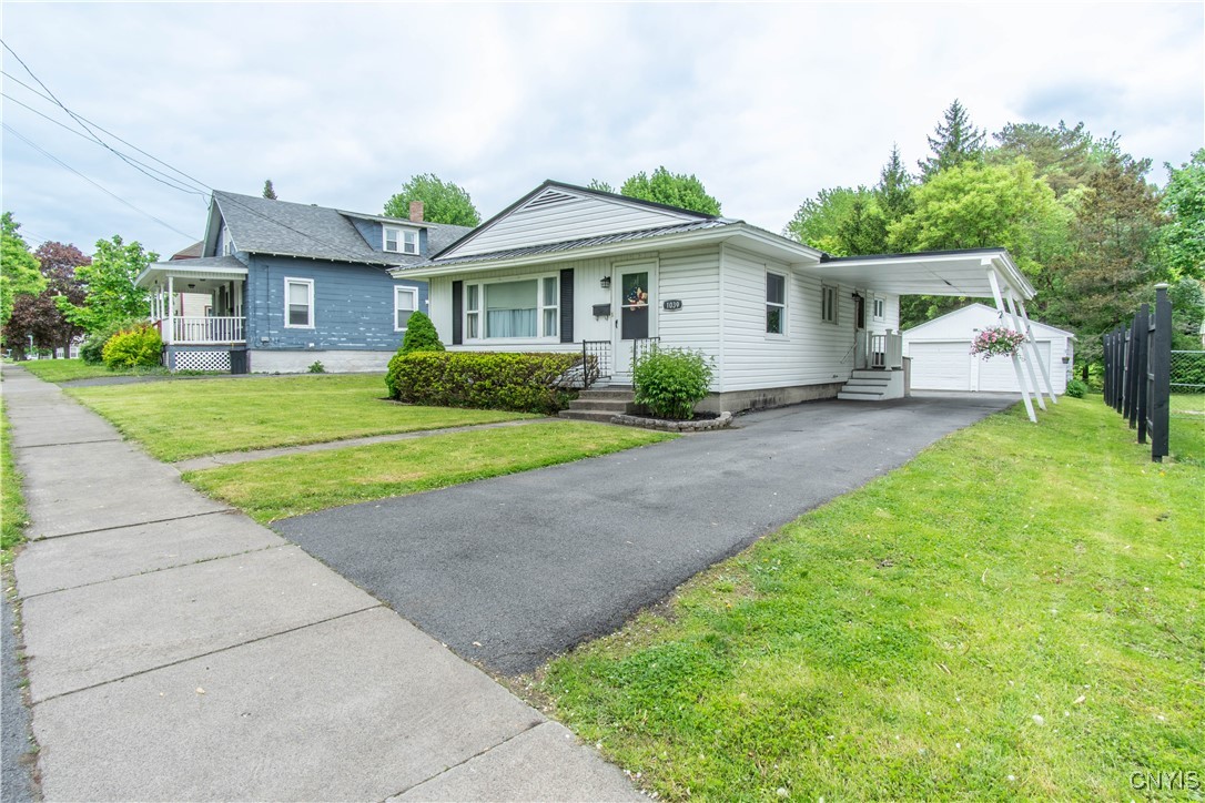 photo undefined: 1039 Holcomb Street, Watertown City NY 13601