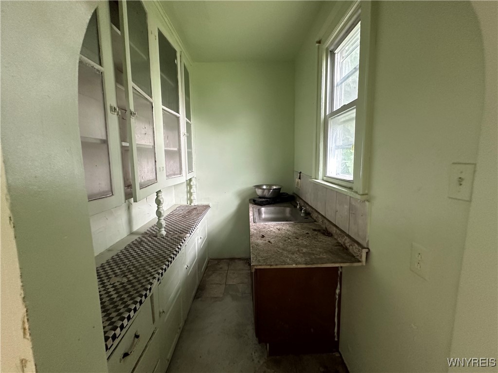 photo 4 : 23 Cayuga Street, Buffalo NY 14211