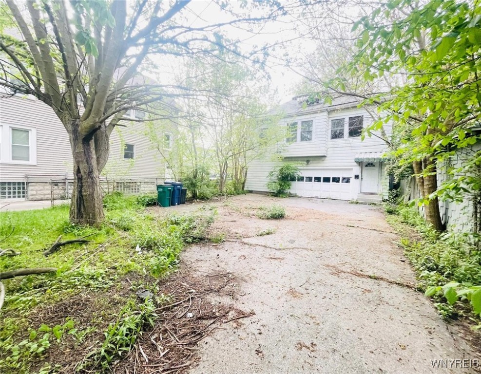 photo undefined: 115 Stratford Road, Buffalo NY 14216
