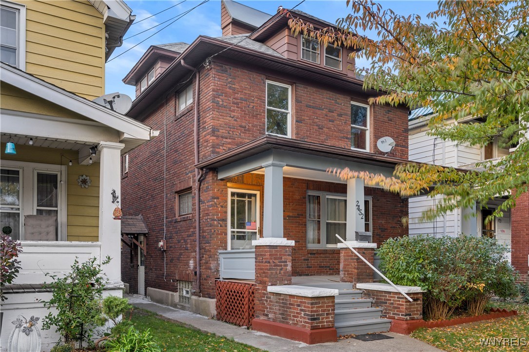 photo undefined: 2452 Niagara Avenue, Niagara Falls NY 14305