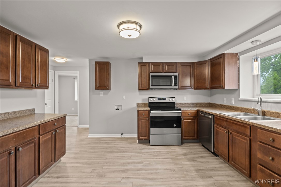 photo 3 : 4928 Richmond Avenue, Hamburg NY 14219