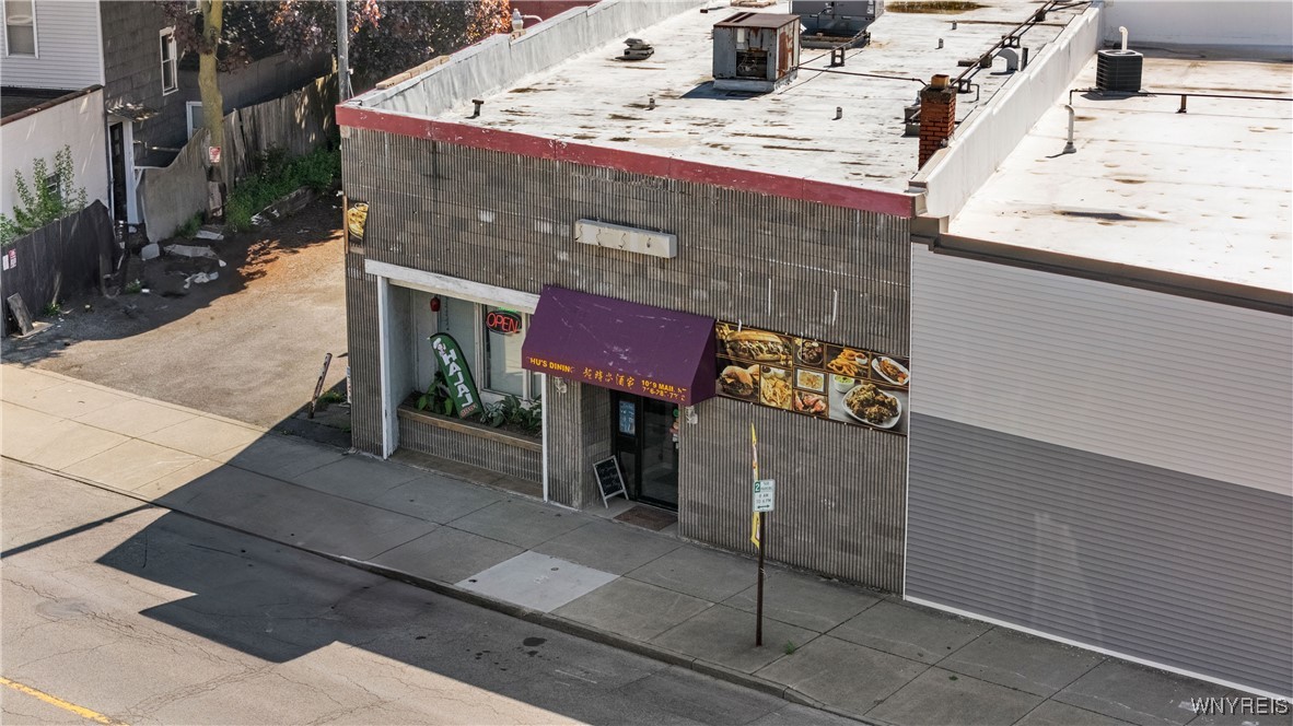 photo 1 : 1019 Main Street, Niagara Falls NY 14301