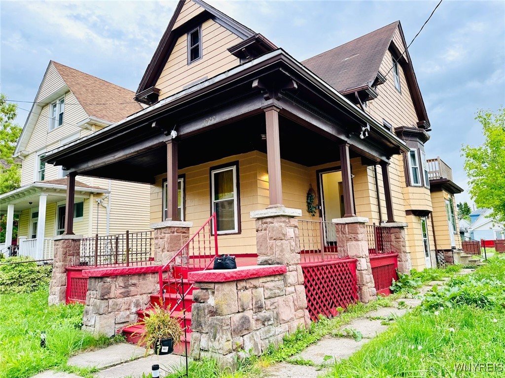 photo 0j6-4VBkCAFKNziJn0q1TCnq4JVE2ggyqQ9pfAI: 1323 Whitney Avenue, Niagara Falls NY 14301