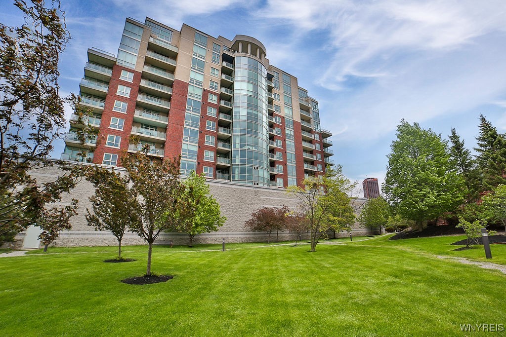 photo undefined: 132 Lakefront Boulevard 204, Buffalo NY 14202