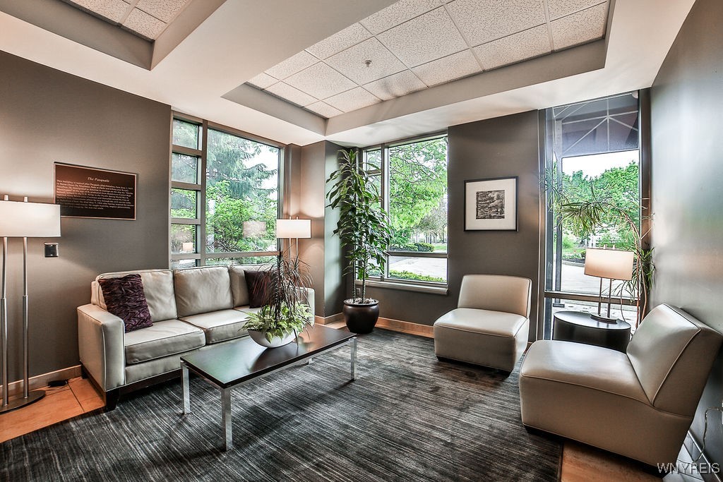 photo 2 : 132 Lakefront Boulevard 204, Buffalo NY 14202