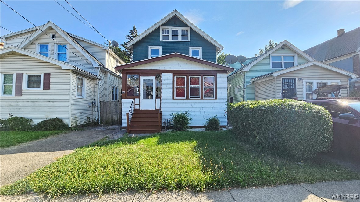 photo uagtyhHS: 341 Dartmouth Avenue, Buffalo NY 14215