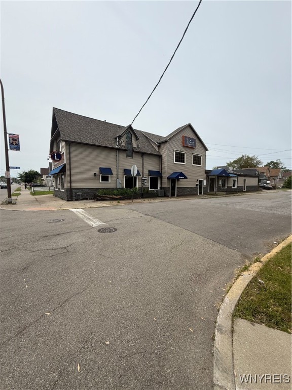 photo : 3167 South Park Avenue, Lackawanna NY 14218