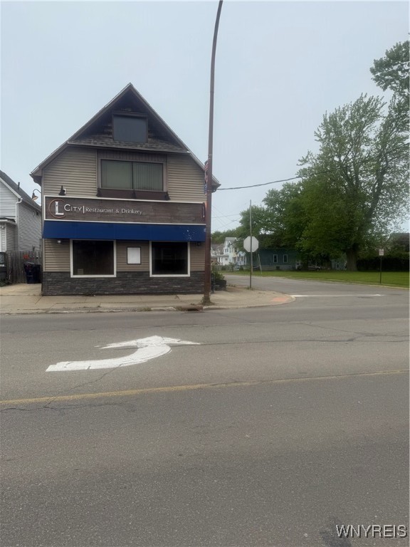 photo 3 : 3167 South Park Avenue, Lackawanna NY 14218