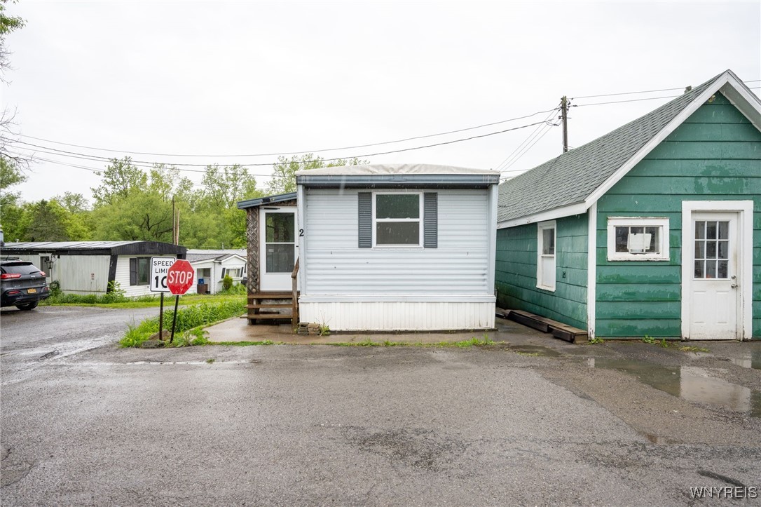 photo 3 : 1021 Olean Road 2, Aurora NY 14052