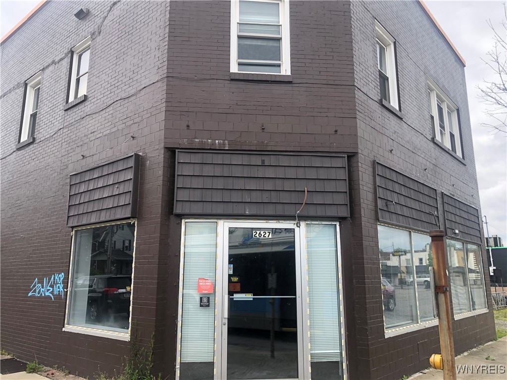photo 2 : 2627 Pine Avenue, Niagara Falls NY 14301