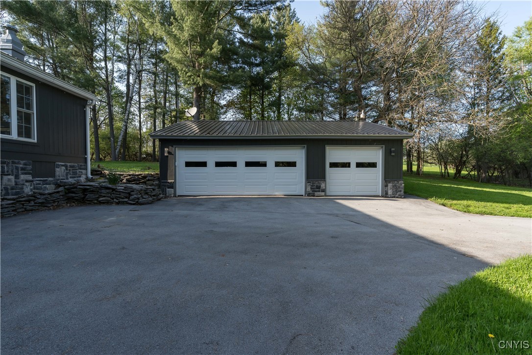 photo 4 : 1444 Holcomb Street, Watertown City NY 13601