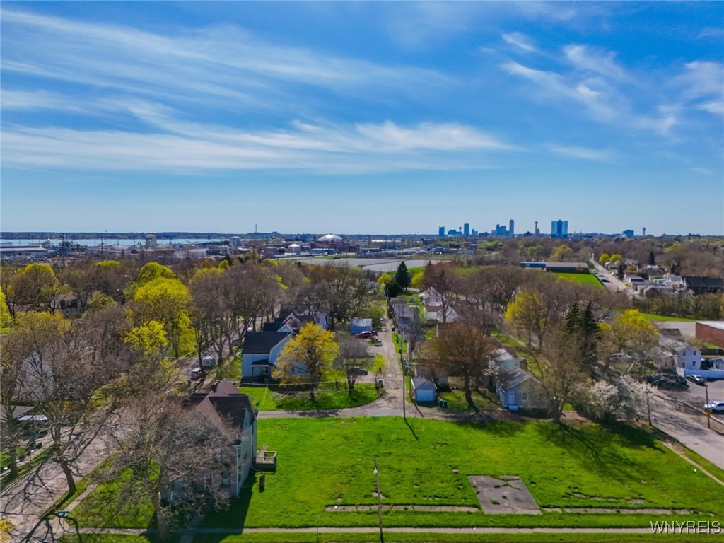 photo 4 : 39 Hyde Park Boulevard, Niagara Falls NY 14303
