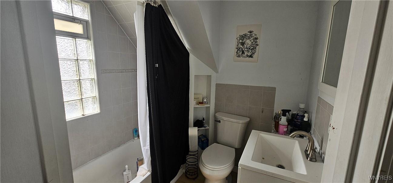 photo undefined: 18 Crane Street, Lancaster NY 14043