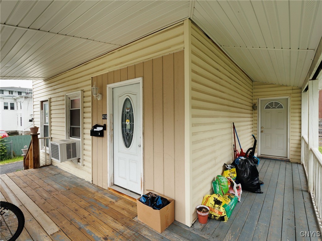 photo 4 : 416 Gotham Street, Watertown City NY 13601
