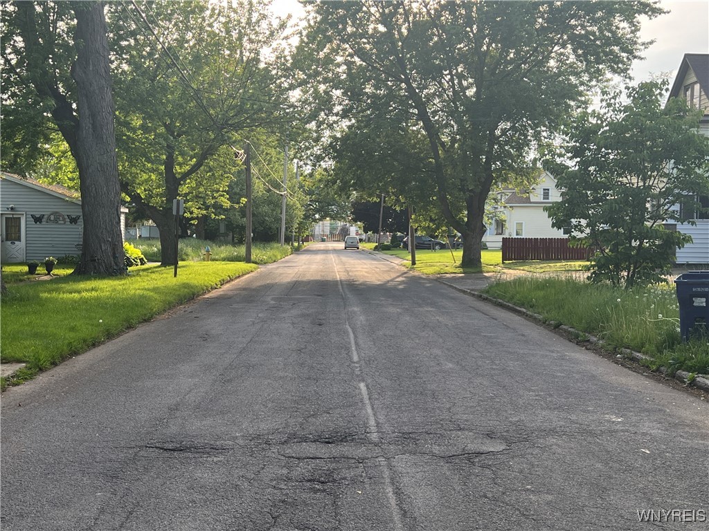 photo 2 : 215 58th Street, Niagara Falls NY 14304