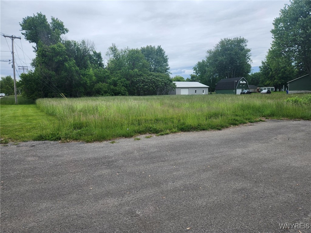 photo 2 : 2991 Lockport Olcott Road, Newfane NY 14108