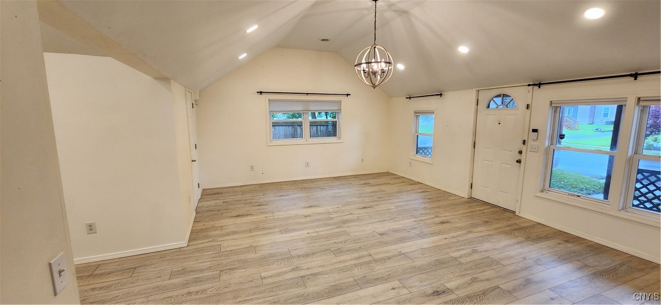 photo 4 : 706 Lawrence Street, Watertown City NY 13601