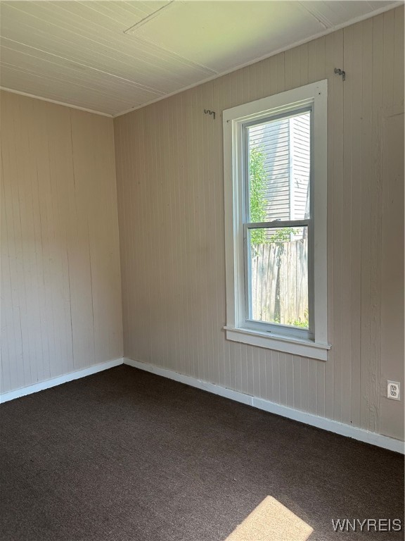 photo UFTfHf8mzuyfcXVei--zIk-oWk: 325 Rhode Island Street, Buffalo NY 14213