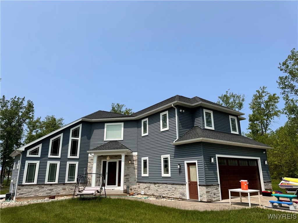 photo eBdxp: 586 Pavement Road, Lancaster NY 14086